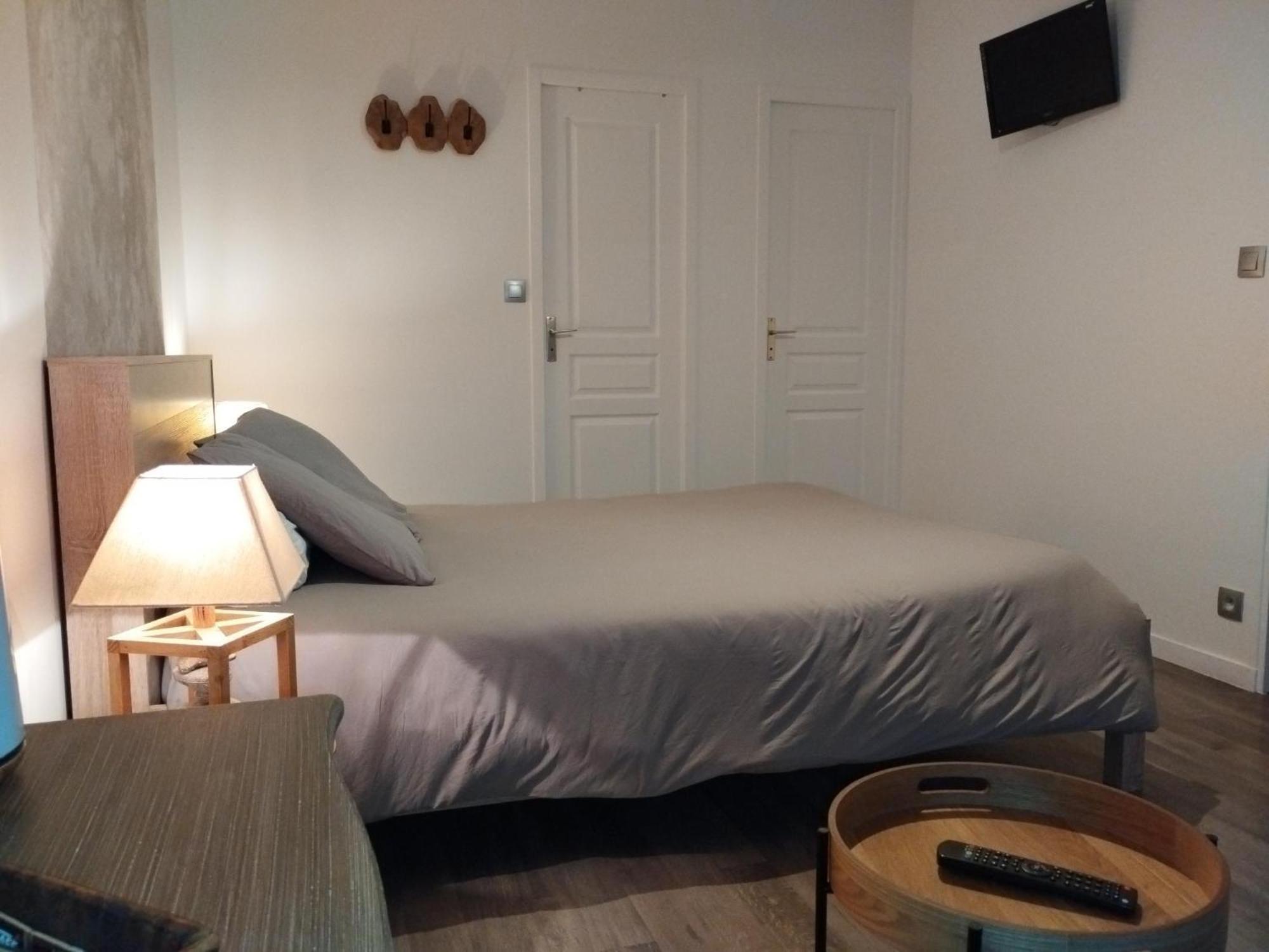 Hotel Au Nid Douillet De La Ferme Chauvet à Chantenay-Villedieu Extérieur photo